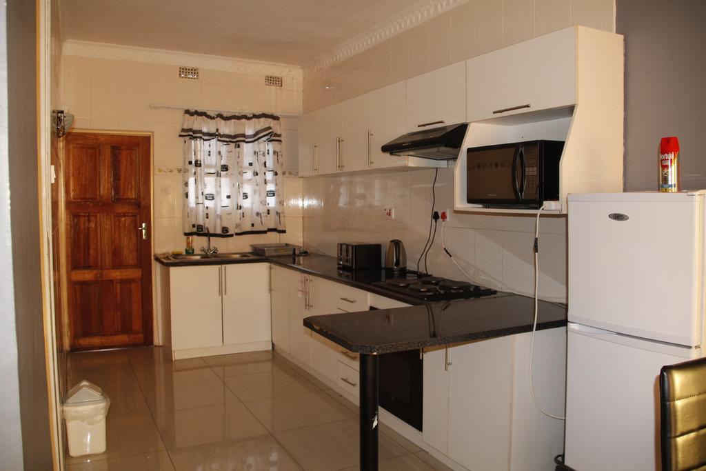 Asante Apartments Livingstone Extérieur photo