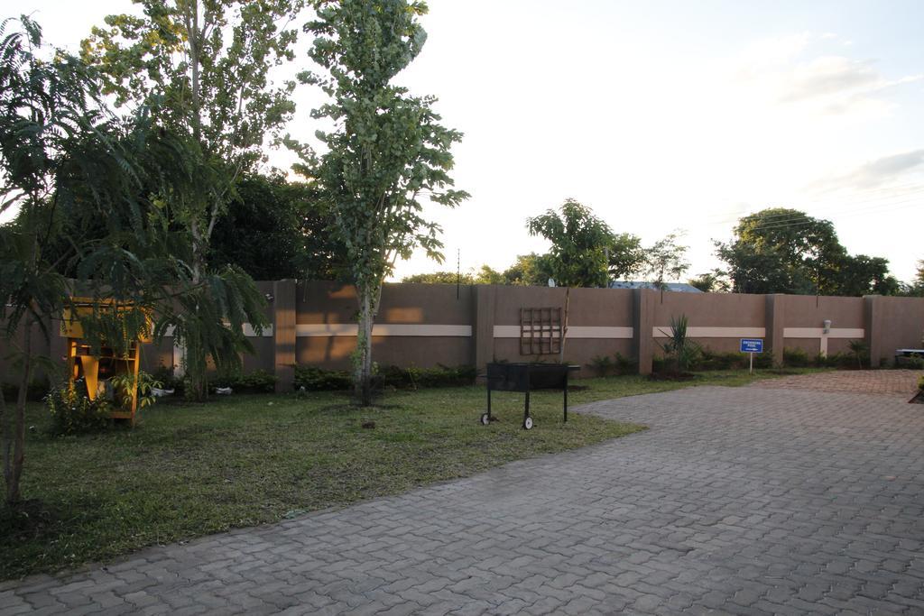 Asante Apartments Livingstone Extérieur photo